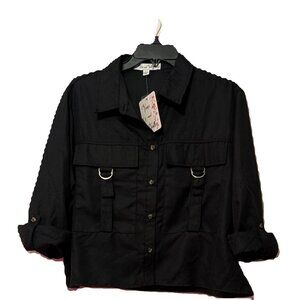 NWT Vine and Valley Women's shirt